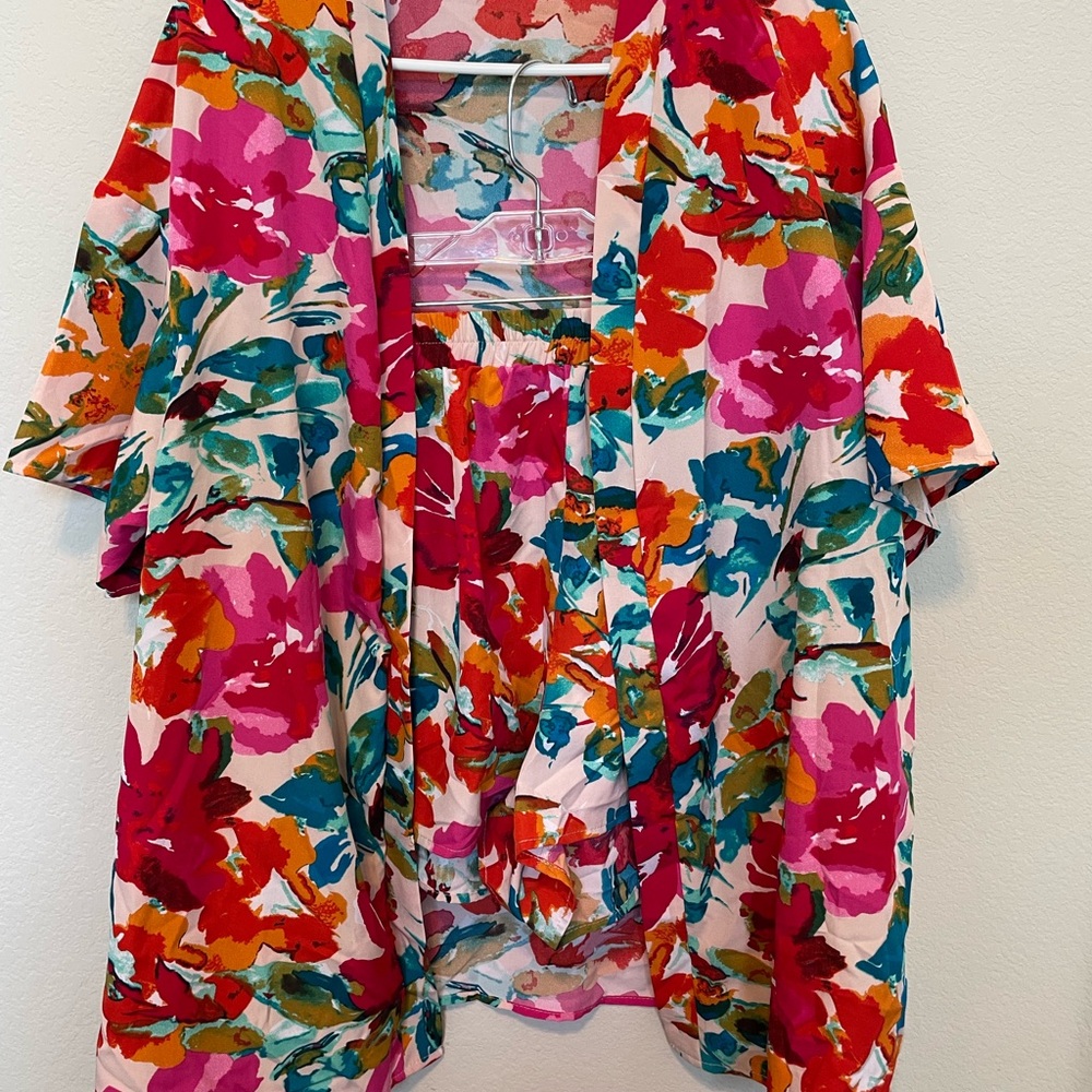 SHEIN Red and Pink Short Sleeve Set.
